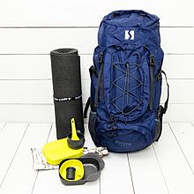 Startkit Scout 50 L är ett kit som innehåller en ryggsäck 50 L, liggunderlag i skumgummi och en komplett matlåda med kåsa, spork och tallrik