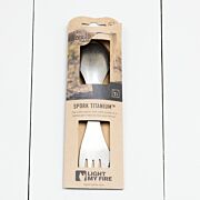 Light My Fire Spork titanium i packeterad i kartong